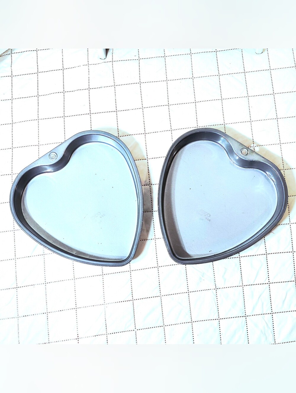 Vintage EKCO Heart Shaped Cake Pan Set 2pc Made In USA 9 Inch Baking Rustic Deco
